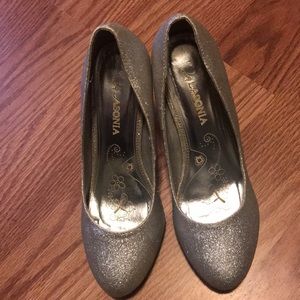 Ladies heels